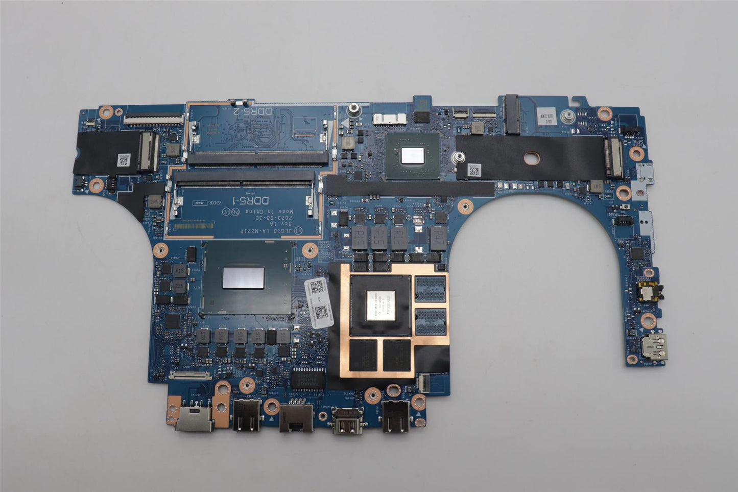Lenovo C83GSI512450HX RTX20504G NOK RM 5B21M50047
