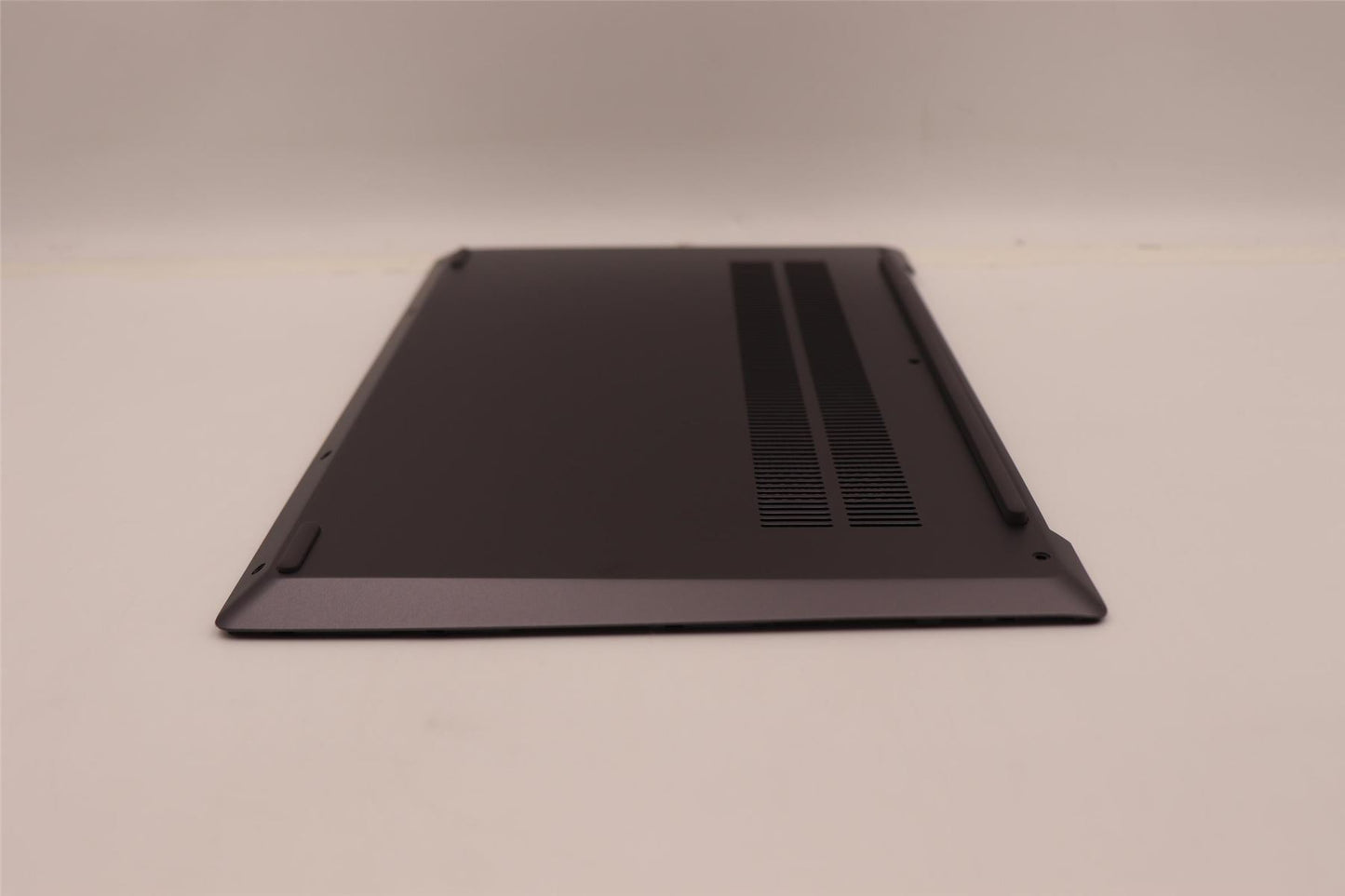 Lenovo Lower Case C 82SD AL_SG 5CB1J04415