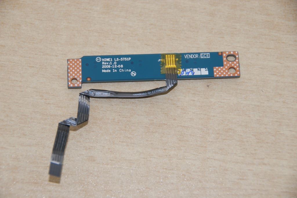 Lenovo NIWE3 BOARD-14 Power Board 31044212