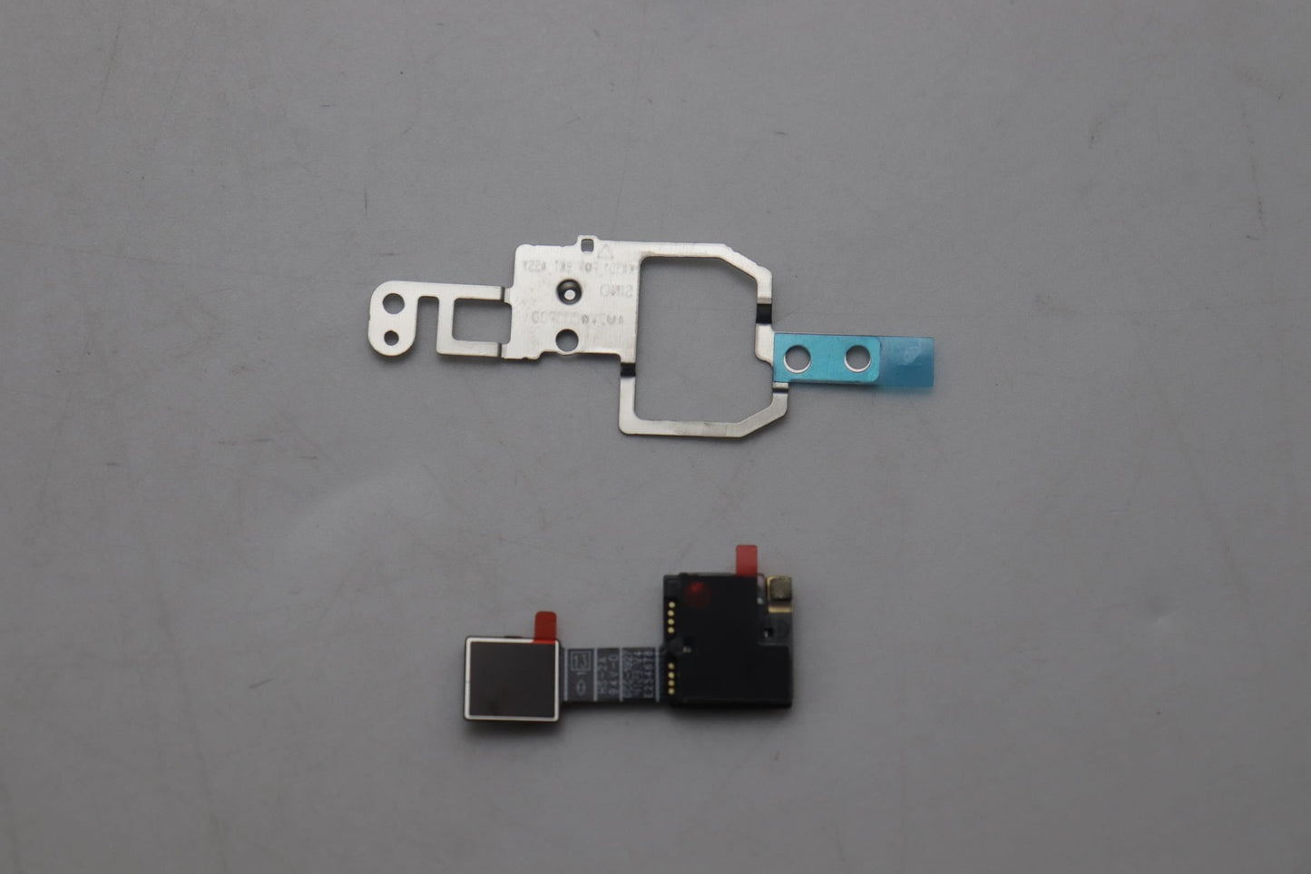 Lenovo MECH_ASM X13G5 with Black Fingerprint FPR x1 Bracket Board 5M11N99713
