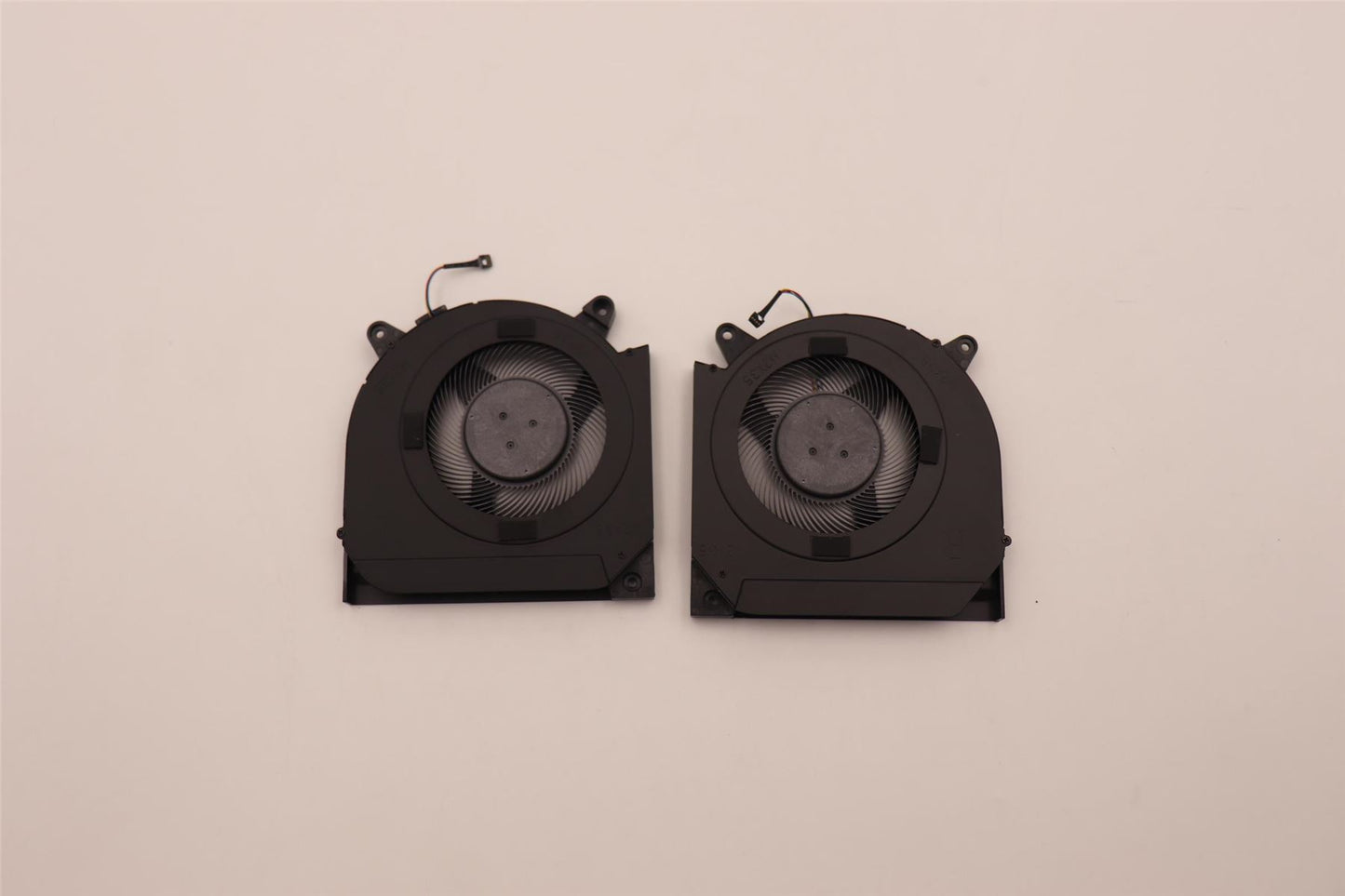 Lenovo Legion S7 16IAH7 S7 16ARHA7 Kit de ventilateurs de refroidissement 5F10S14024