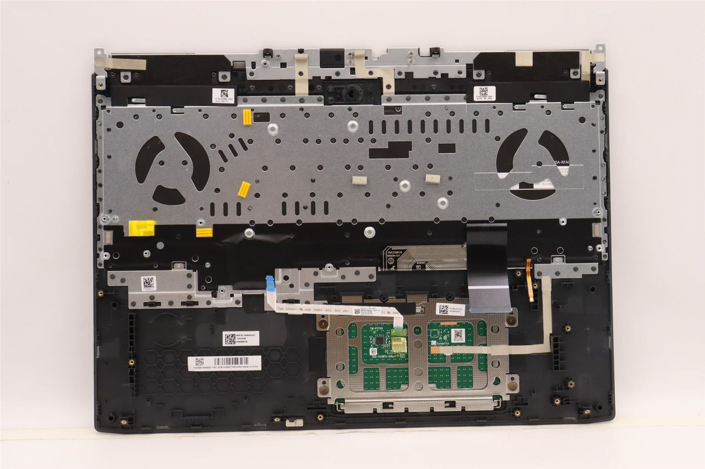 Lenovo IdeaPad 3 16IAH7 Palmrest Cover Touchpad Keyboard US Europe 5CB1J09547