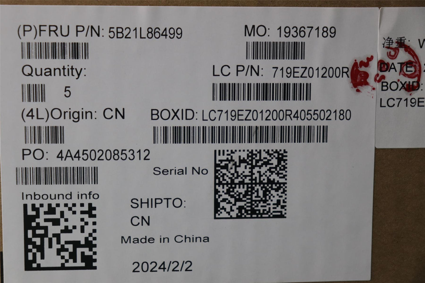 Lenovo L83D4WINULT7_155H_UMA16GOLEDRM 5B21L86499