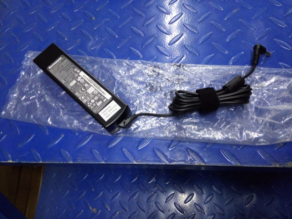 Lenovo IPG Dlt New3C 36200397 FRU AC Charger Adapter 45N0460