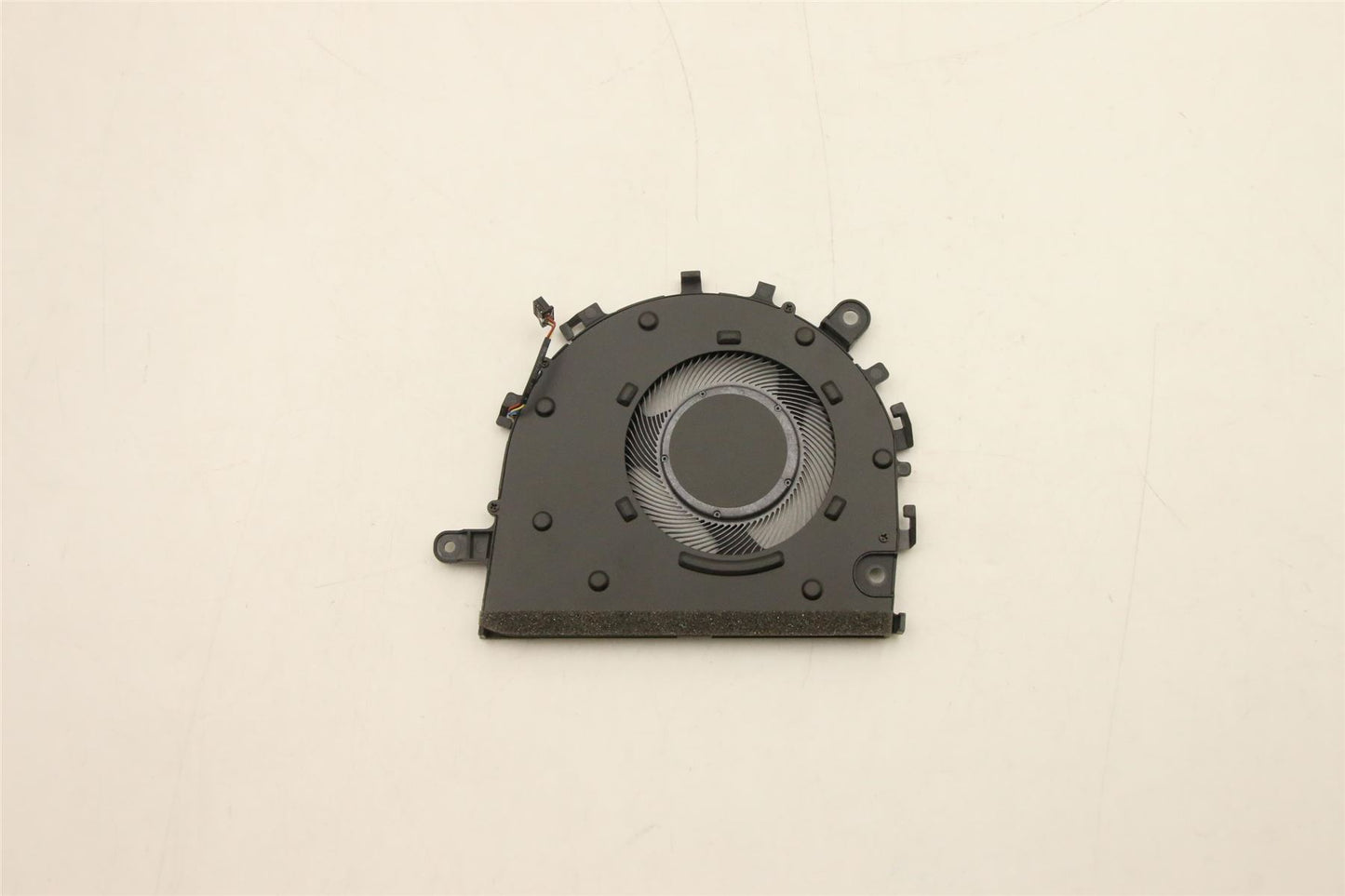 Lenovo SYSTEM FAN L 82R3 AVC 5F10S14006