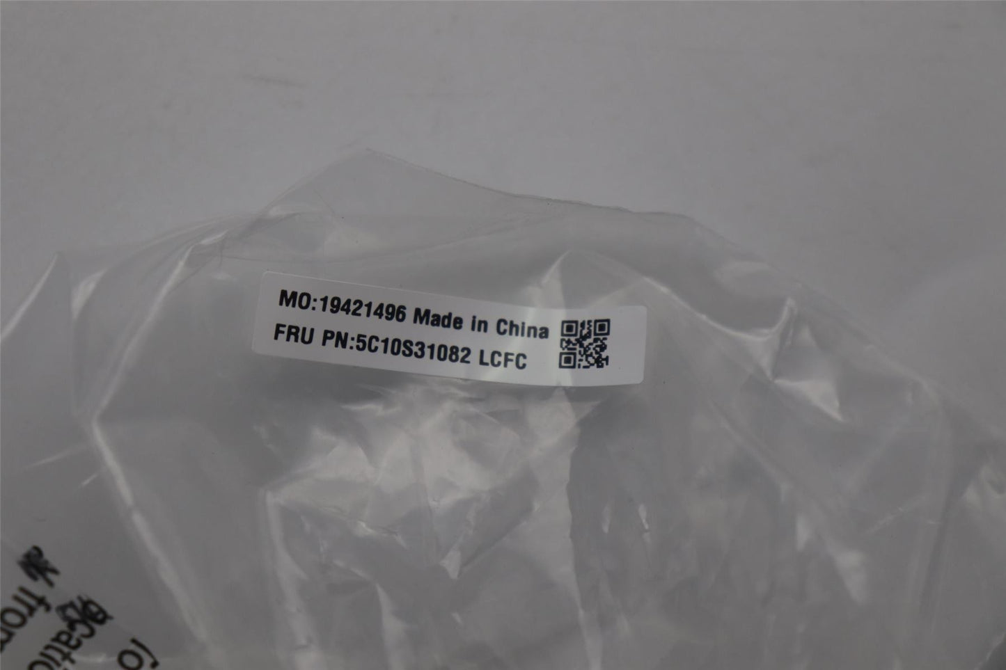 Lenovo CABLE L83FF IO/B R HONG YUEN FPC 5C10S31082