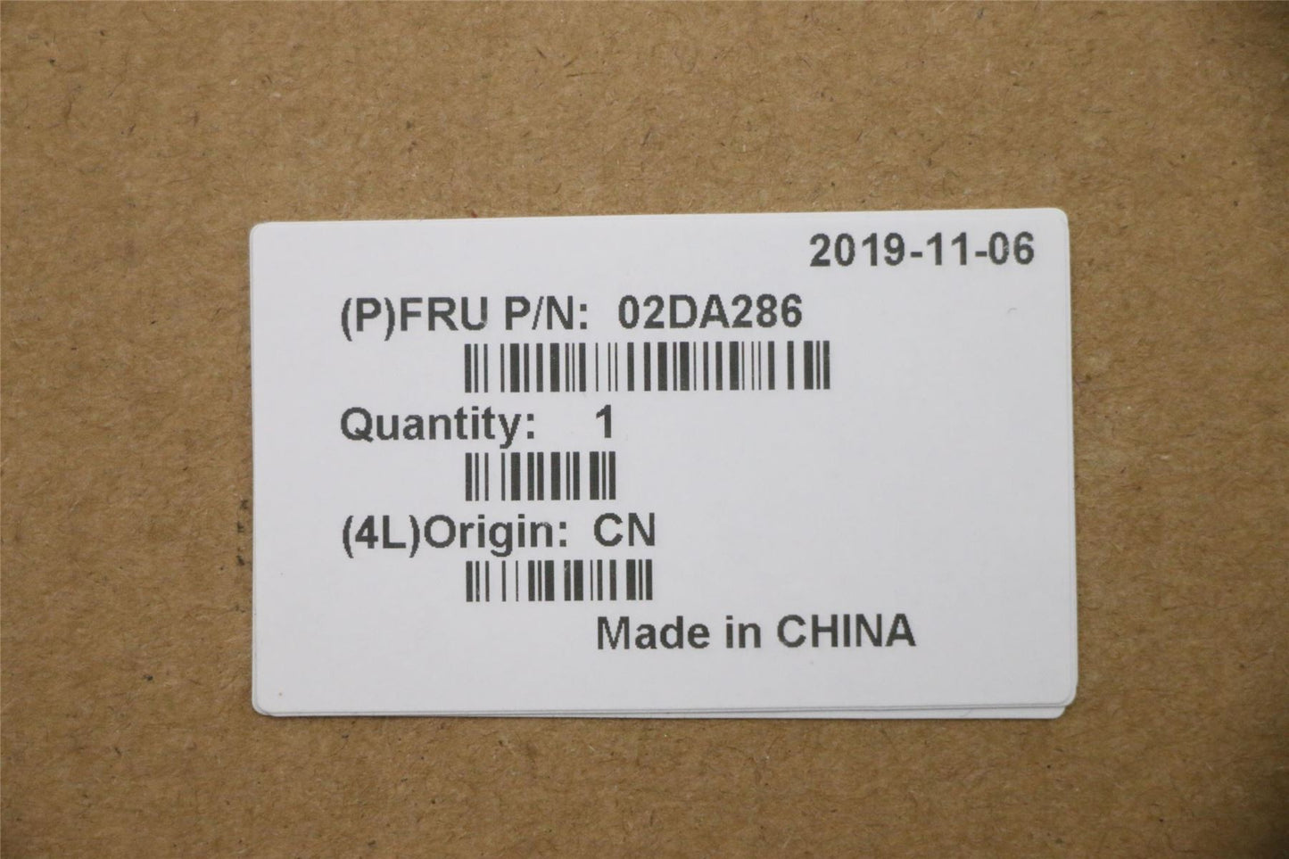 Lenovo FRU LCD Strip cover,YGS2,BK 02DA286