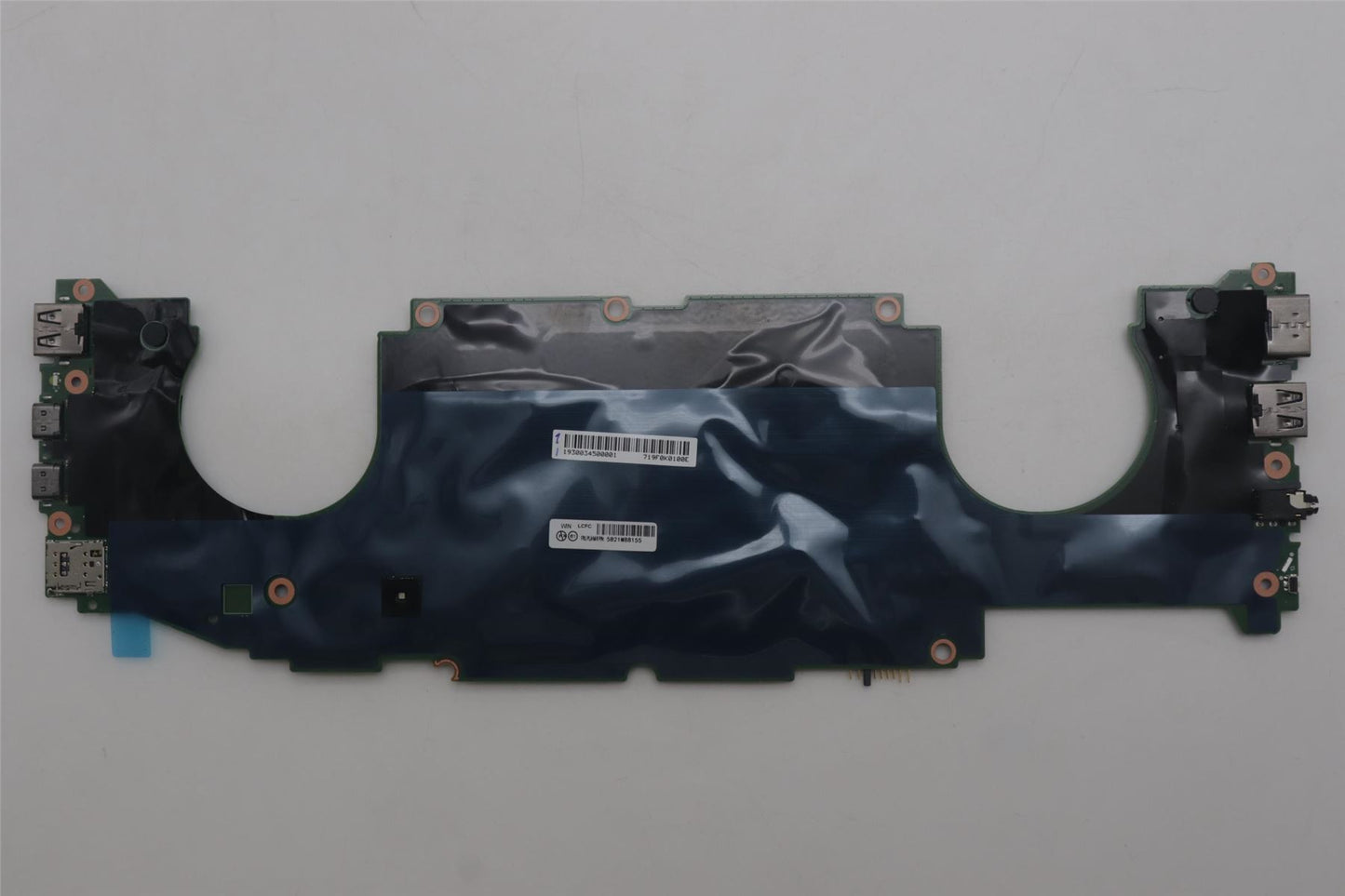 Lenovo WIN,ULT7-155H,32G,nAYdTL3yAB,EI 5B21M88155