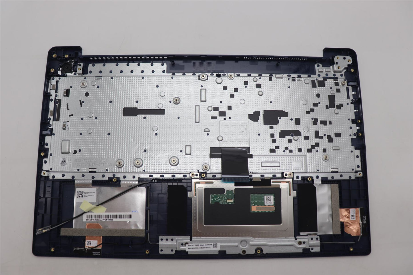 Lenovo IdeaPad 3 15ABR8 Palmrest Cover Touchpad Keyboard US 5CB1K95227