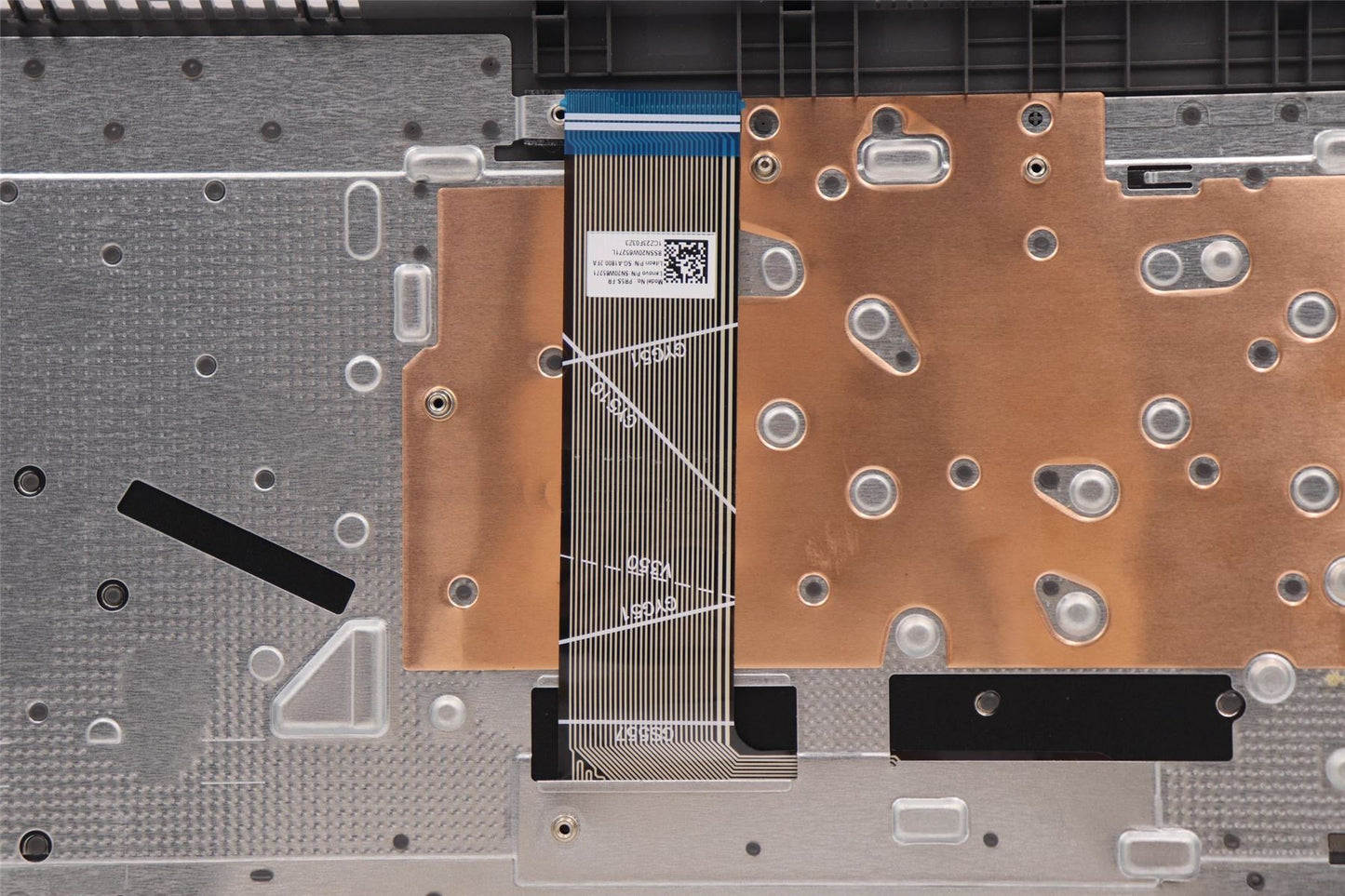 Lenovo Upper Case ASM_FRA L82RL FP AG U 5CB1H80739