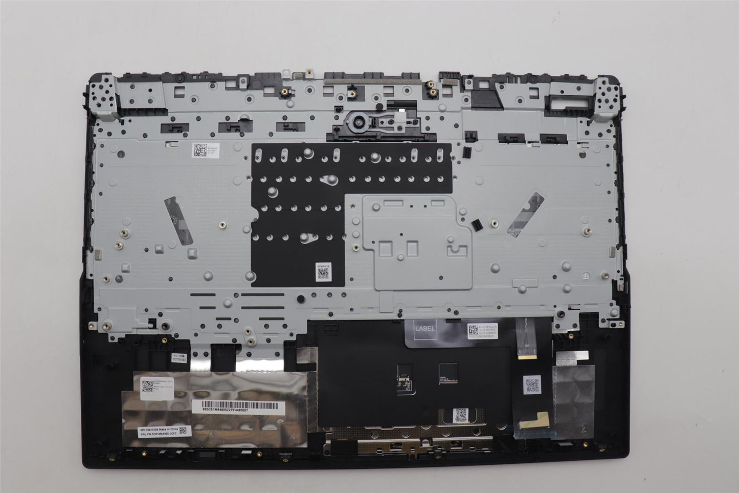 Lenovo Upper Case ASM_POR L 83DERGB 5CB1M64905