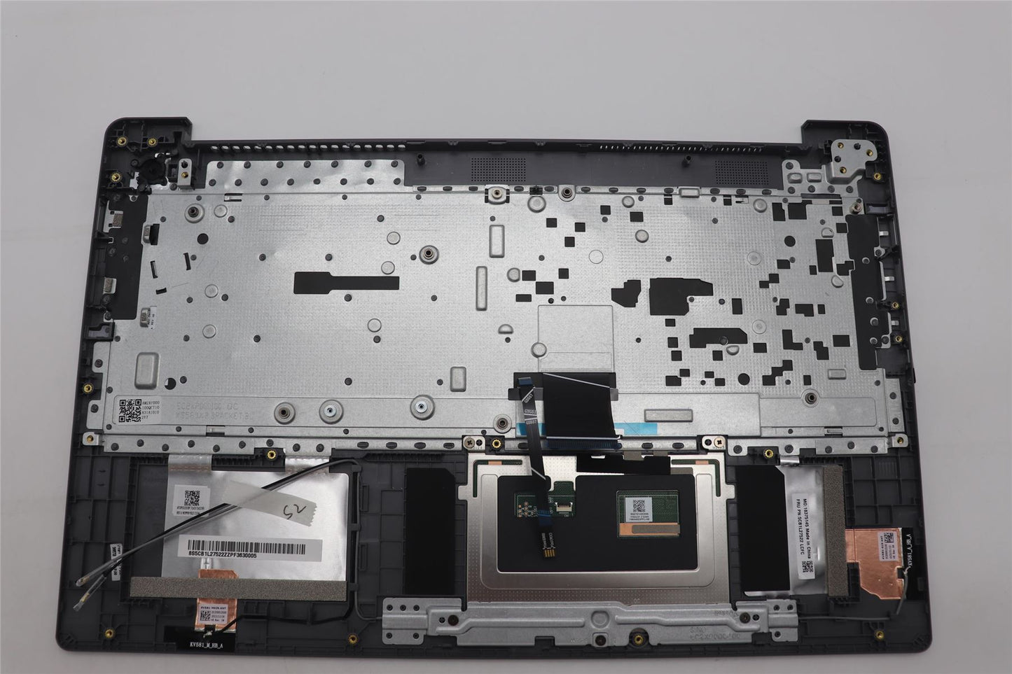 Lenovo Upper Case ASM_RUS L82XQ AG BL 5CB1L27522