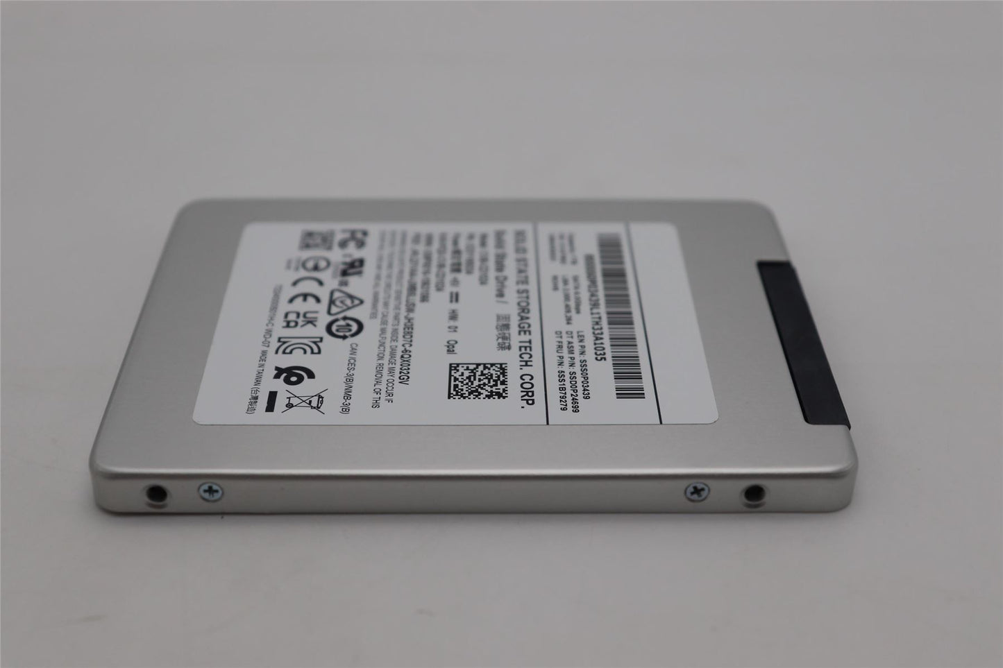 Lenovo 5SS1B79279 SSD_ASM 1024G, 2.5,7mm,SATA6G,SAM,OPAL