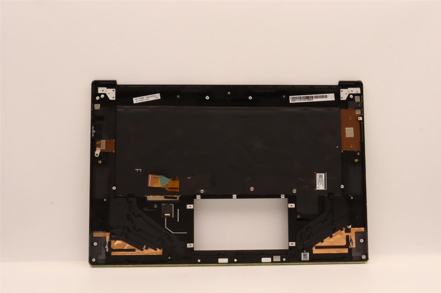 Lenovo ThinkPad Z16 Gen 1 Keyboard Palmrest Top Cover US Euro Black 5M11J13377