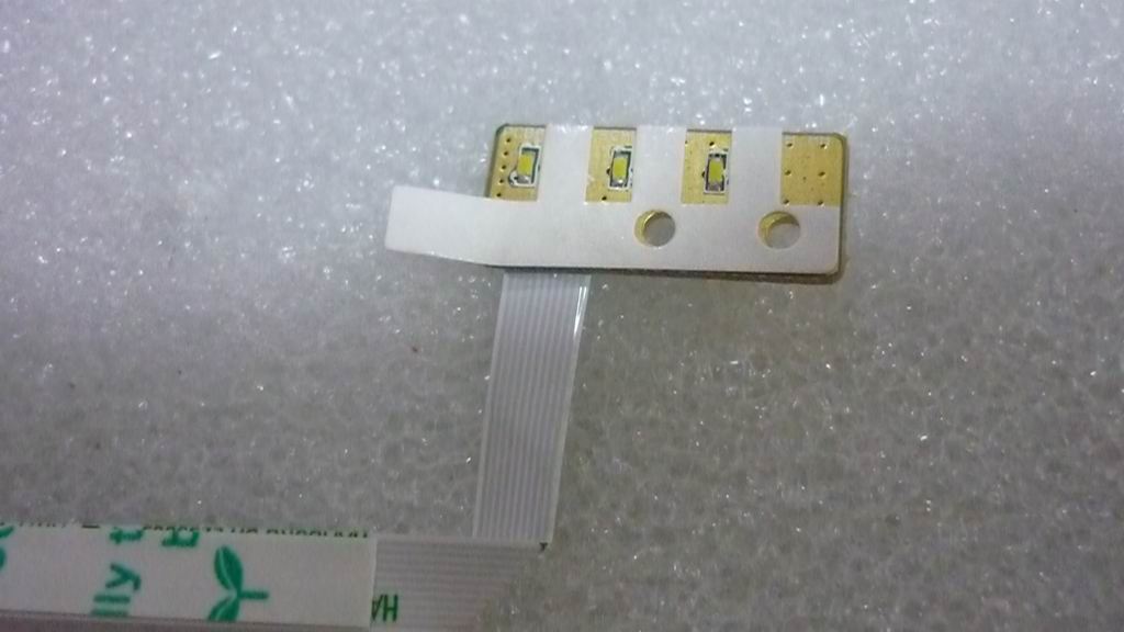 Lenovo LB57 W/CABLE LED Board 31048995