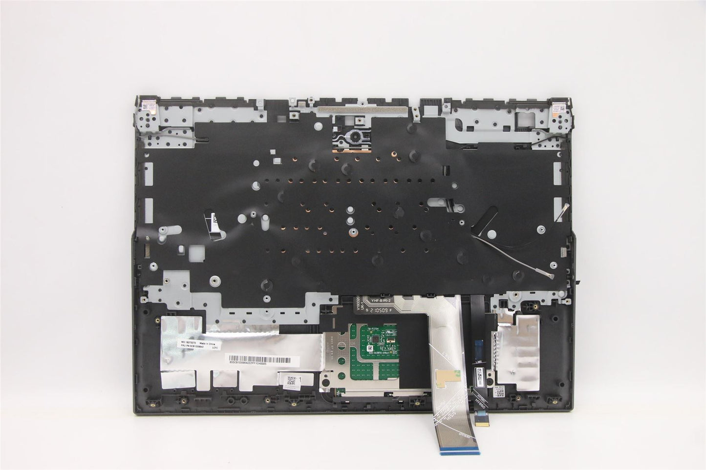 Lenovo Upper Case ASM_SPA L82JFSGw/RGBWRF 5CB1D09642