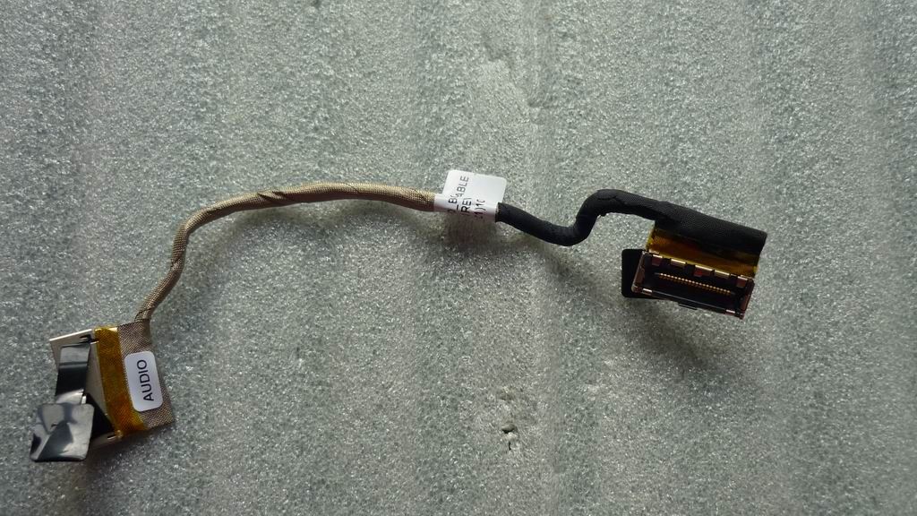 Lenovo NIUM1 BOARD DC020012V00 I/O Audio Cable 31047062