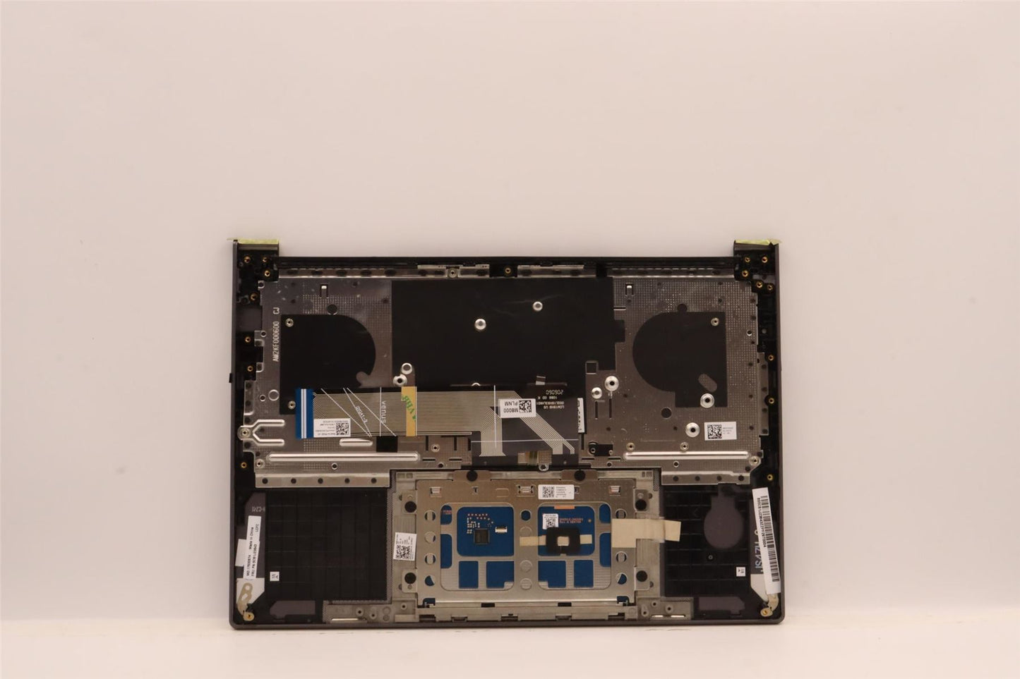 Lenovo COVER Upper Case ASM_EURO ENG L82UT SG 5CB1J23643