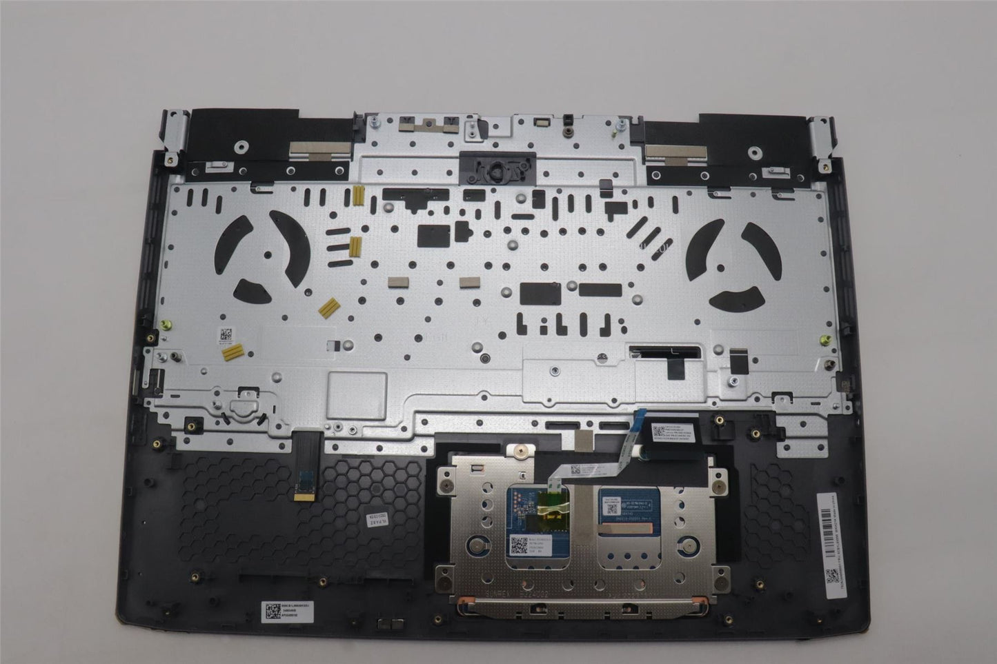 Lenovo LOQ 16IRH8 LOQ 16APH8 Palmrest Cover Touchpad Keyboard 5CB1L55995