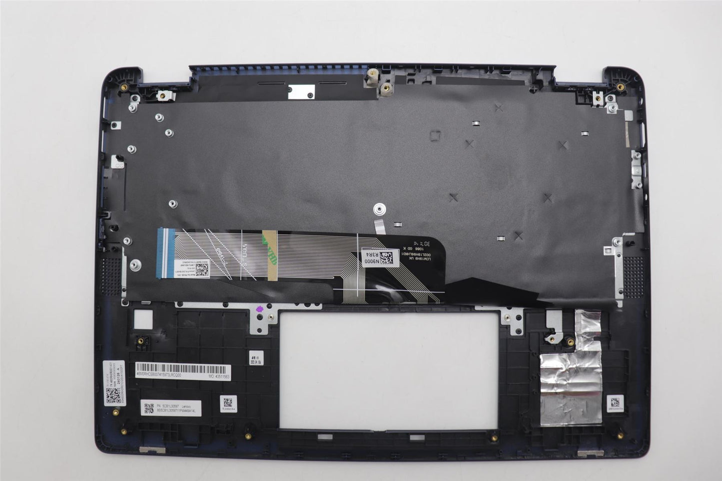 Lenovo Upper Case ASM_SPA W 82Y0 AB BL 5CB1L30597