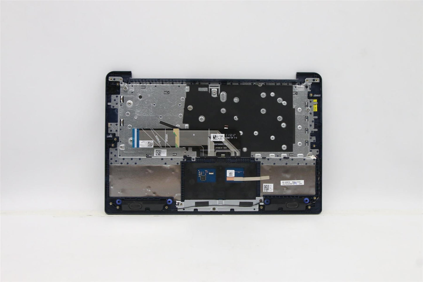 Lenovo Upper Case ASM_RUS L82H7 AB NFPBLD 5CB1B97700