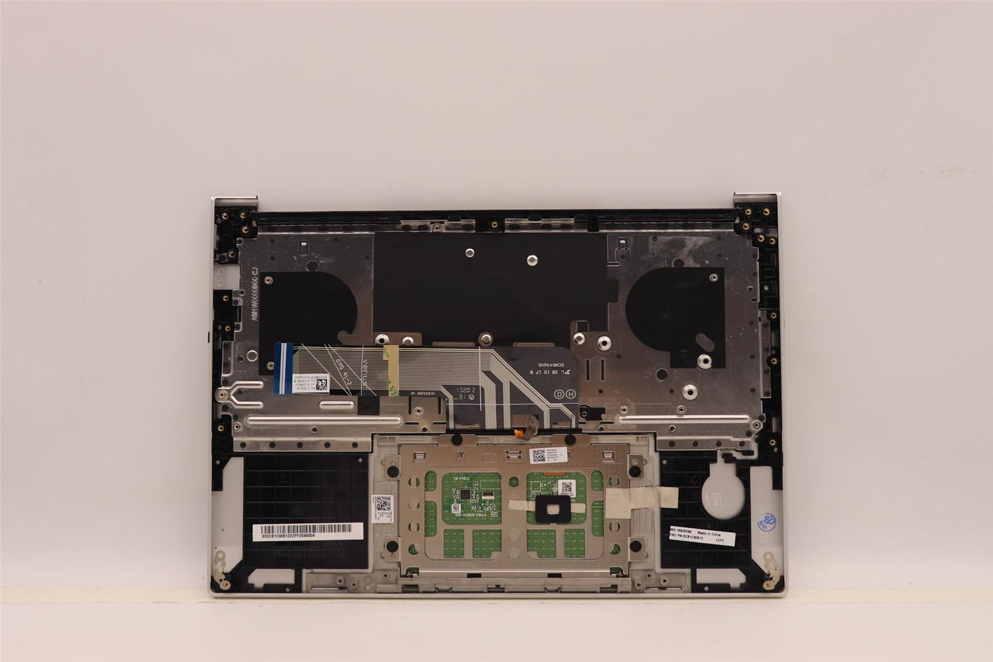 Lenovo Upper Case ASM_SWS L82NH LIG_SR 5CB1C90612