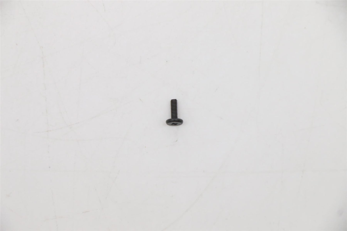 Lenovo 5S10U51621 SCREW M2X6 antiskid screw