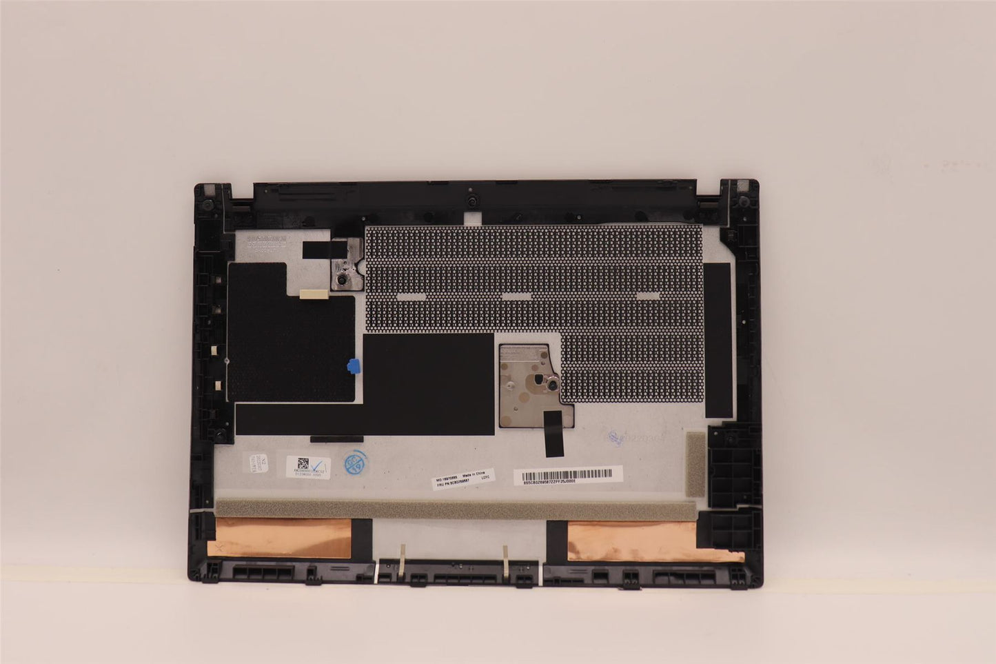 Lenovo FRU P14SG3_D_COV_SWG_WWAN_SUB_ASSY 5CB0Z69587