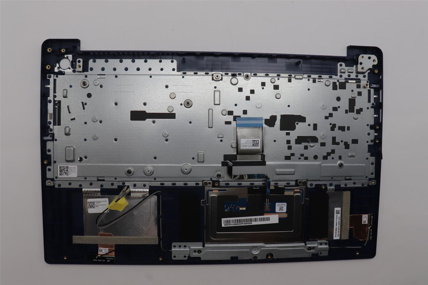 Lenovo Upper Case ASM_BEL L82X7 ABFP BL 5CB1L45563