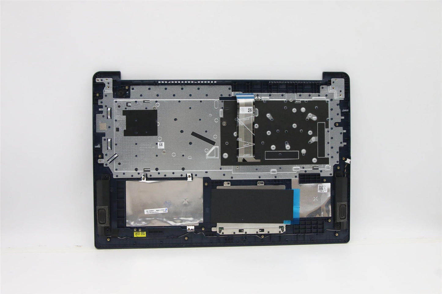 Lenovo Upper Case ASM_UKE L82KV NFPA/BUMA 5CB1C75114