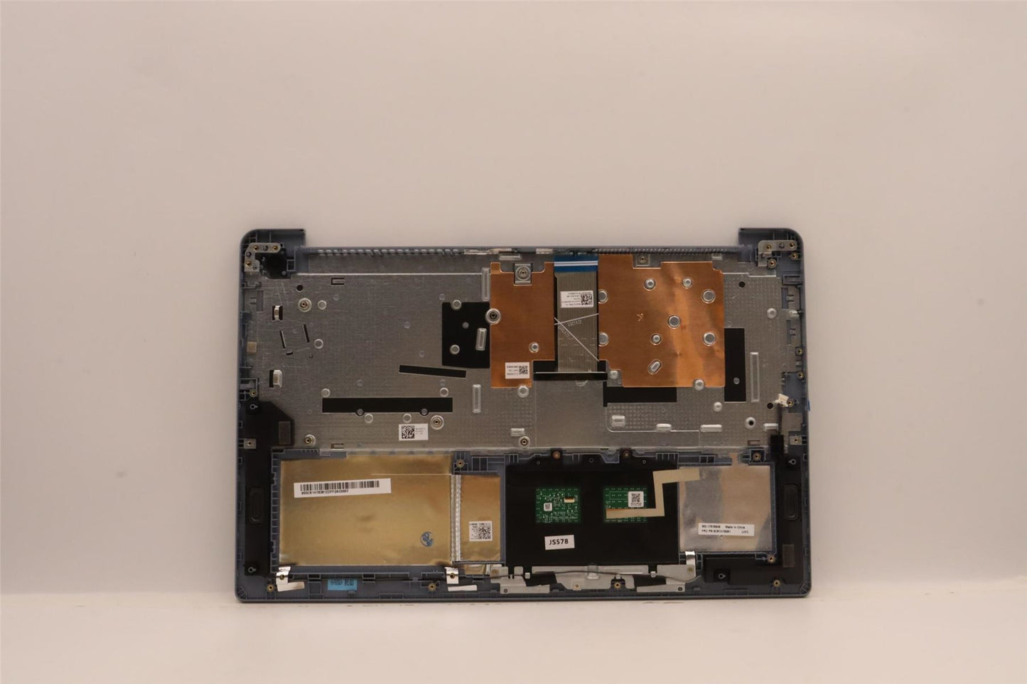 Lenovo Upper Case ASM_ITA L82RK NFP MB N 5CB1H78361