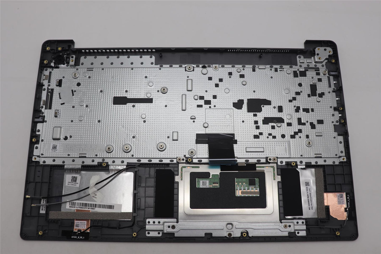 Lenovo IdeaPad 3 15AMN8 Palmrest Cover Touchpad Keyboard US Europe 5CB1L27556