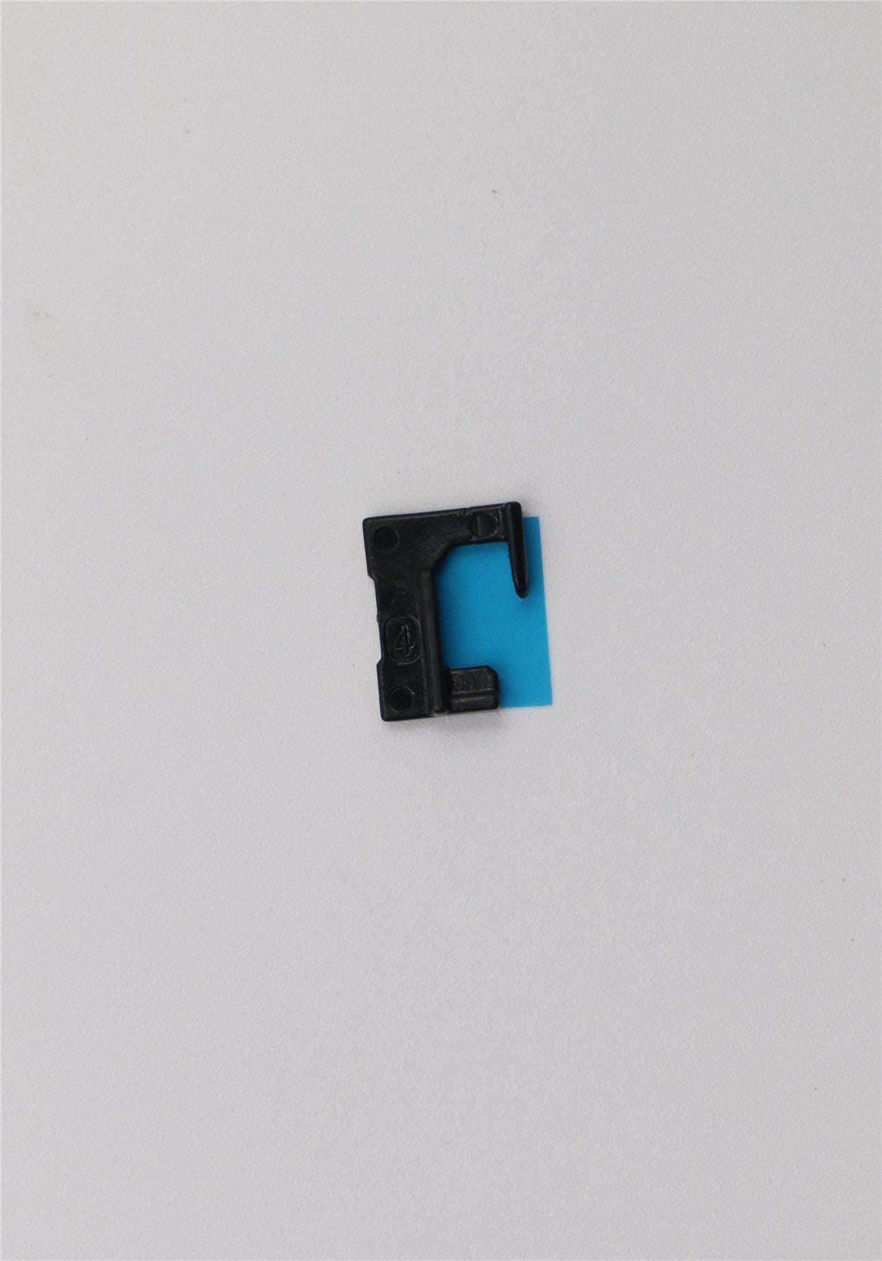 Lenovo MECHANICAL Holder,Antenna,Cable 01LV457