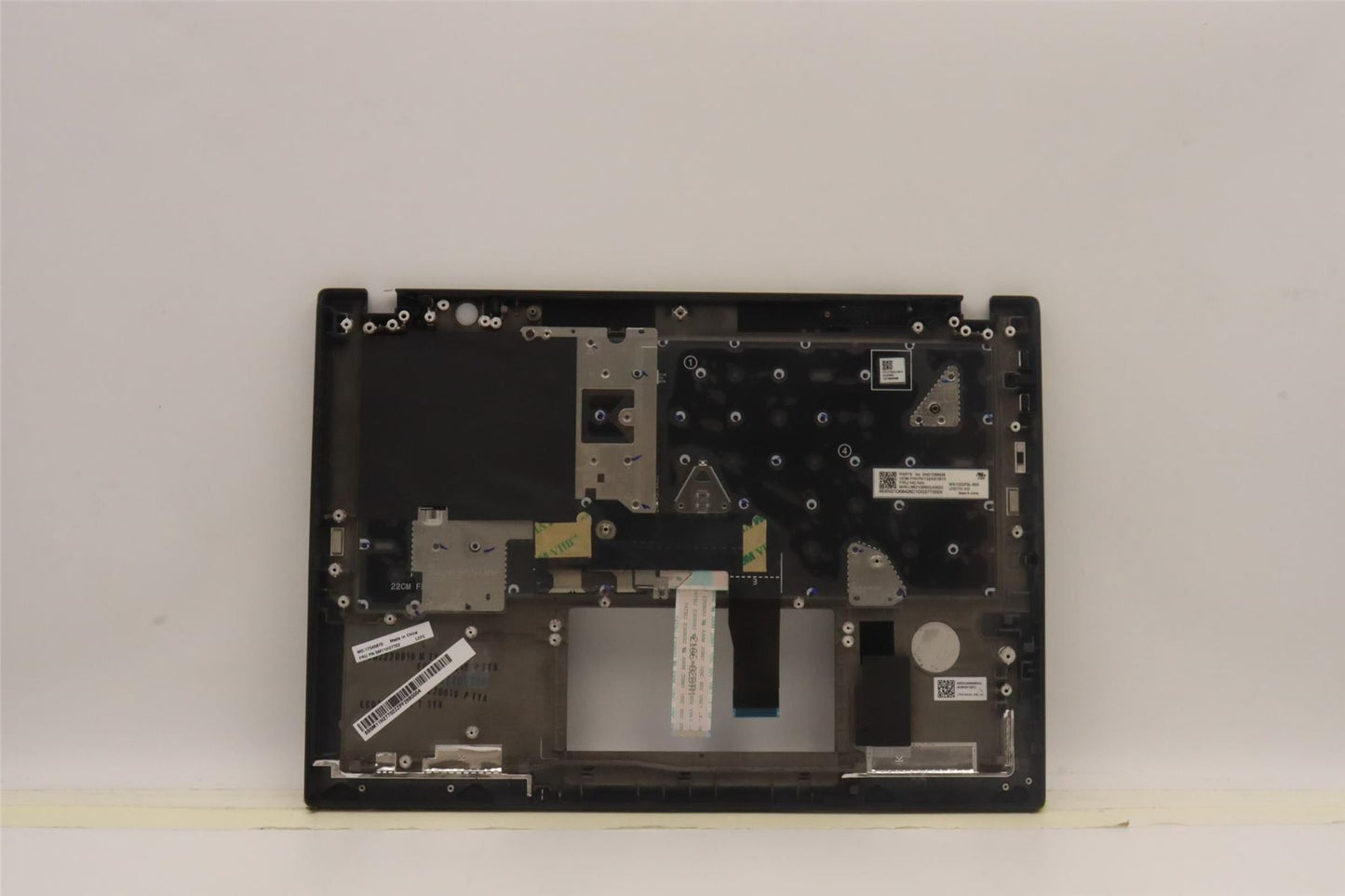 Lenovo ThinkPad T14s Gen 3 Keyboard Palmrest Top Cover Italian Black 5M11H27702