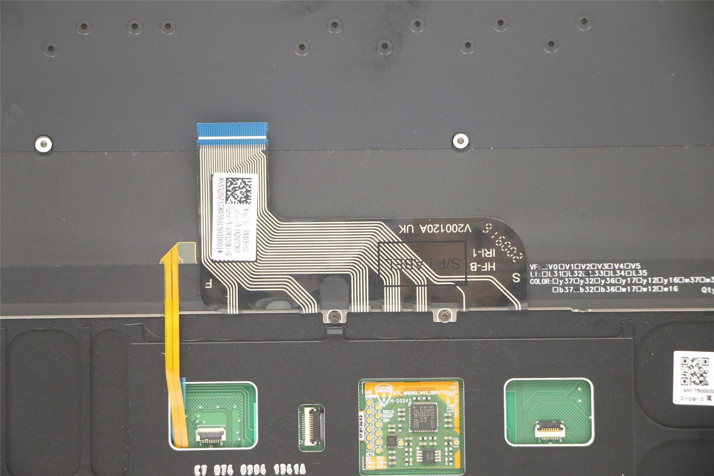 Lenovo Yoga 9-14ITL5 Keyboard Palmrest Top Cover Slovenian Black 5CB0Z69784