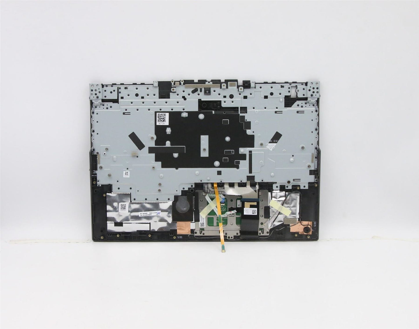 Lenovo Upper Case ASM_KO L 82AW NFP 5CB0Y99304