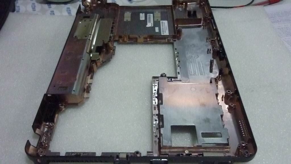Lenovo G555 Bottom Base Lower Chassis Cover Black 31042648