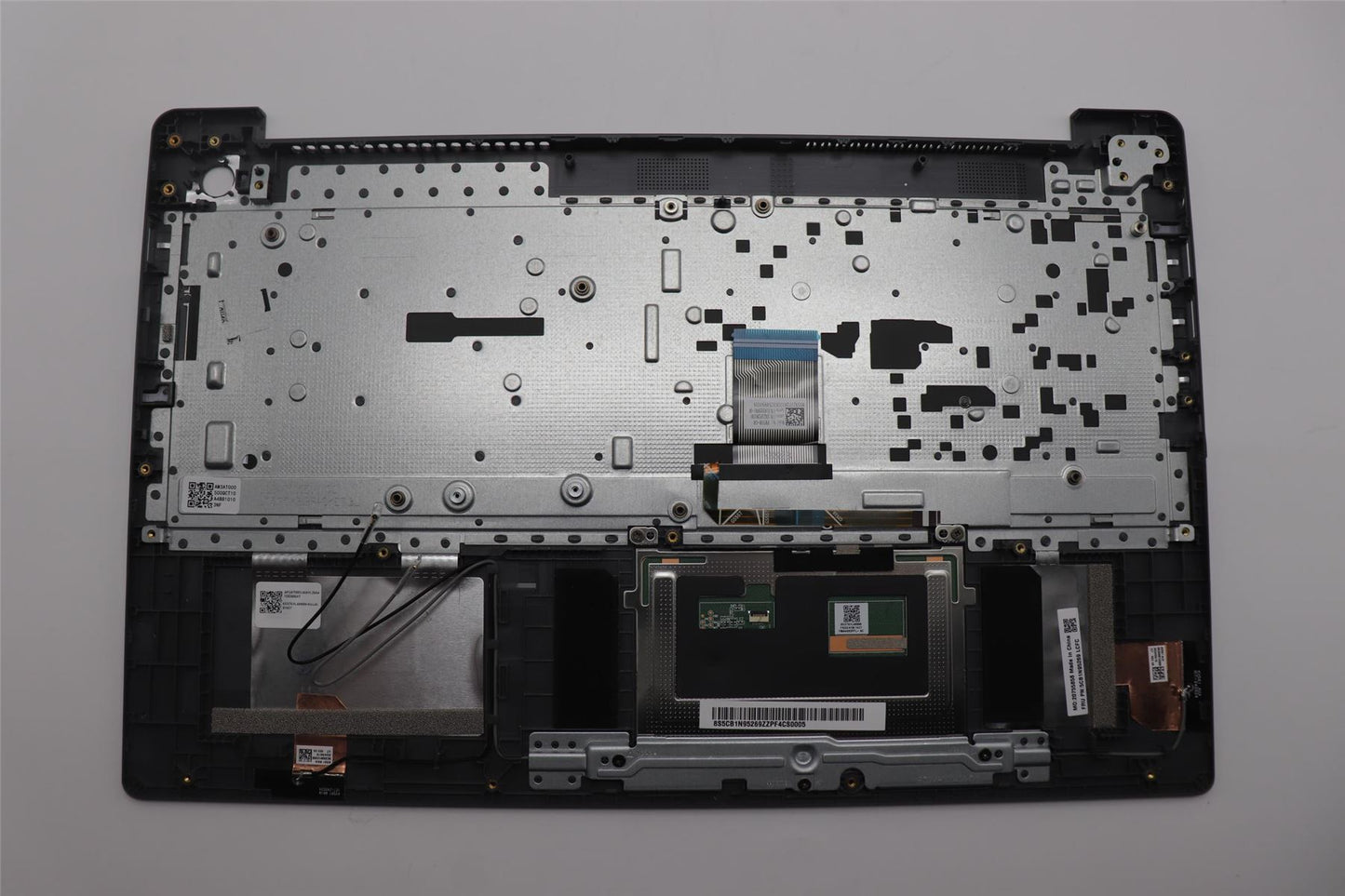 Lenovo Upper Case ASM_GER L 83E6FP AG BL 5CB1N95269