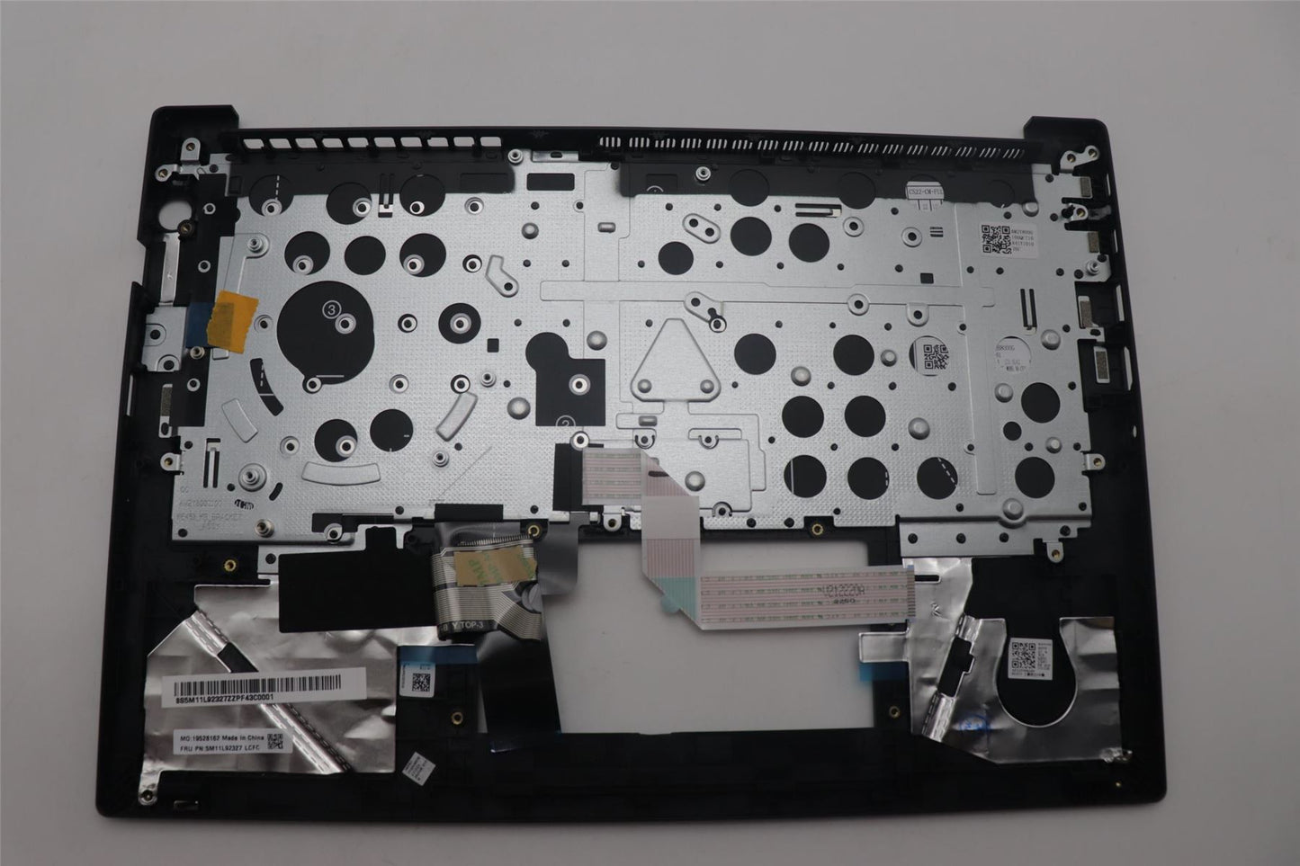 Lenovo ThinkPad E14 Gen 5 Keyboard Palmrest Top Cover Bulgarian Black 5M11L92327