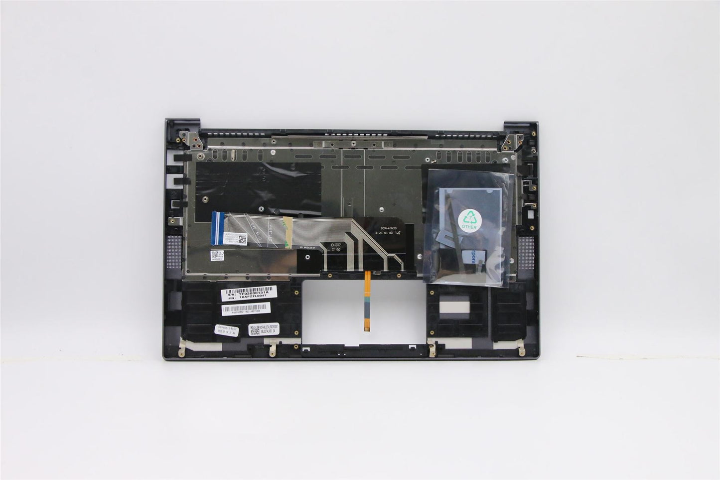 Lenovo Upper Case ASM_LA Q82A2 GY 5CB0Z32116