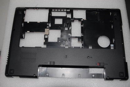 Lenovo IdeaPad Y580 Bottom Base Lower Cover Black 90200852