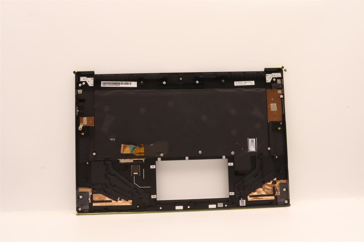 Lenovo ThinkPad Z16 Gen 1 Keyboard Palmrest Top Cover Slovenian Black 5M11J13372