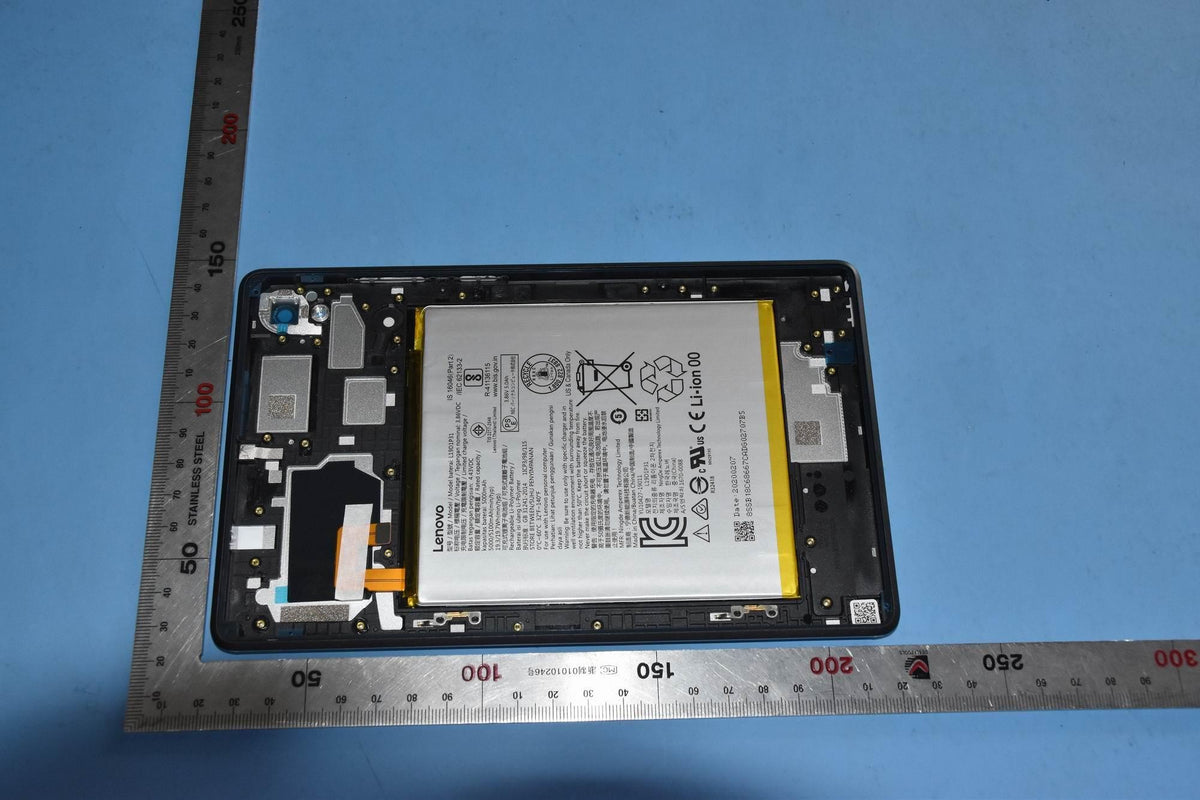 Lenovo TB/8705X Rear cover_SIL&712601016531 CS Board 5P68C16901