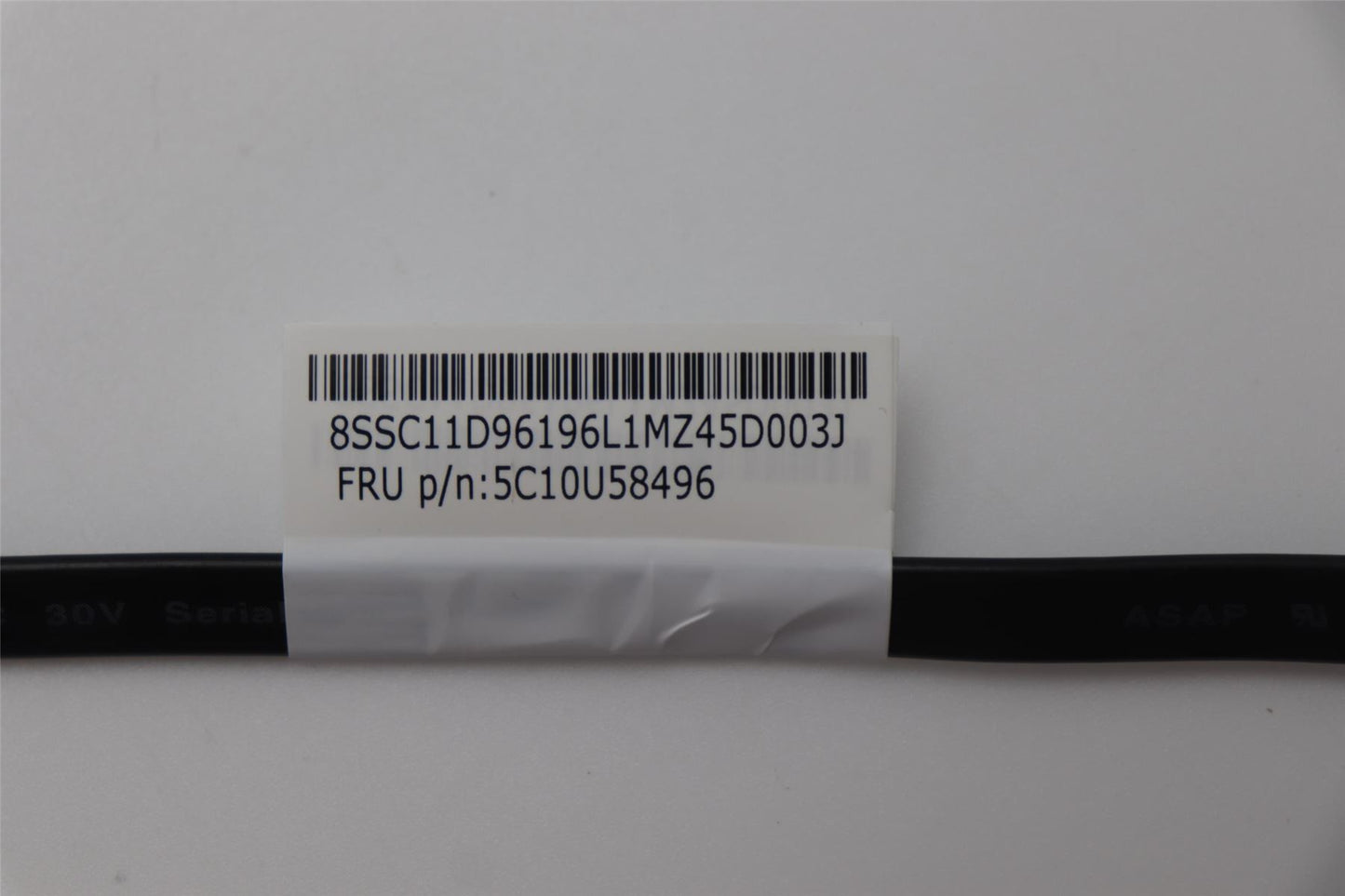 Lenovo Fru SATA 520mm+PWR 150 mm_TCO8.0 5C10U58496
