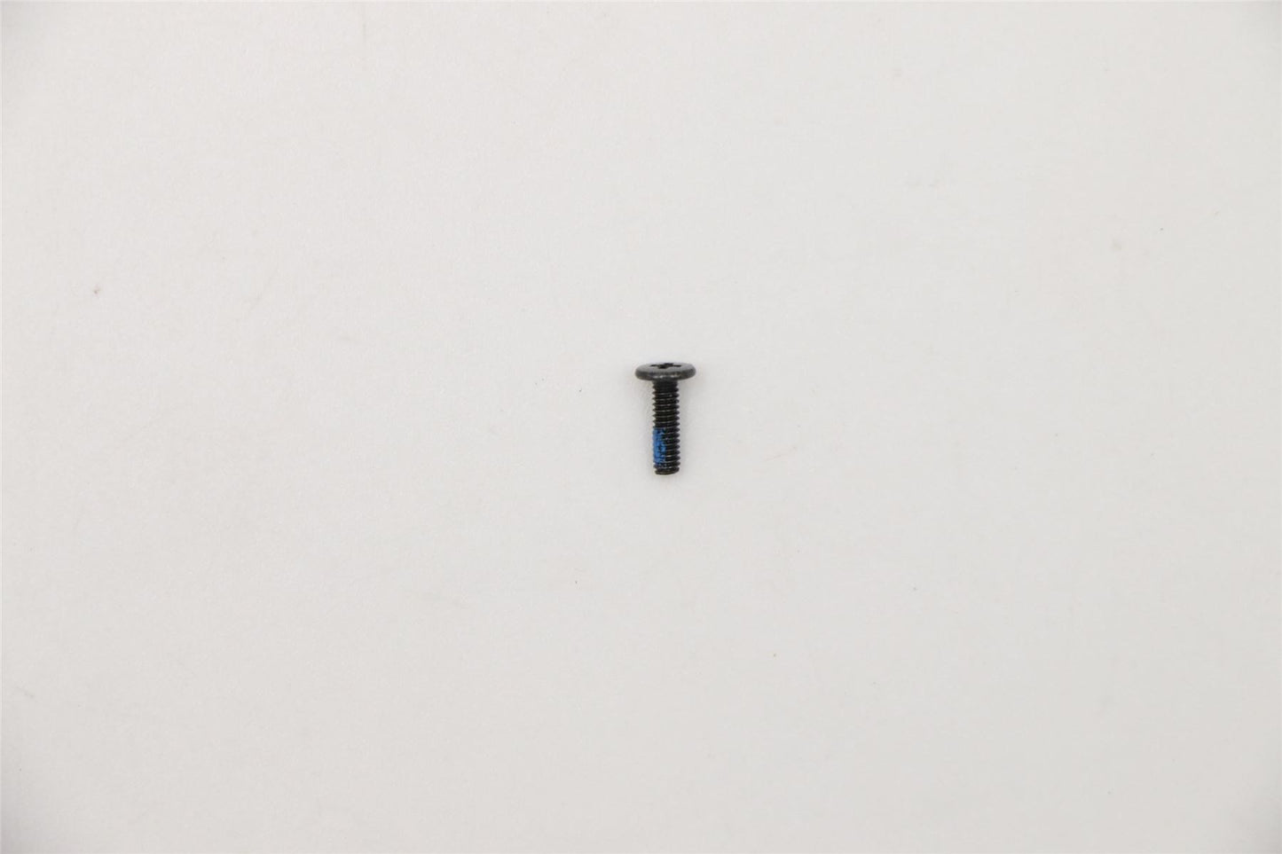 Lenovo 5S10S35209 SCREW SCREW L 82AW M20L070D46T08BNLK10