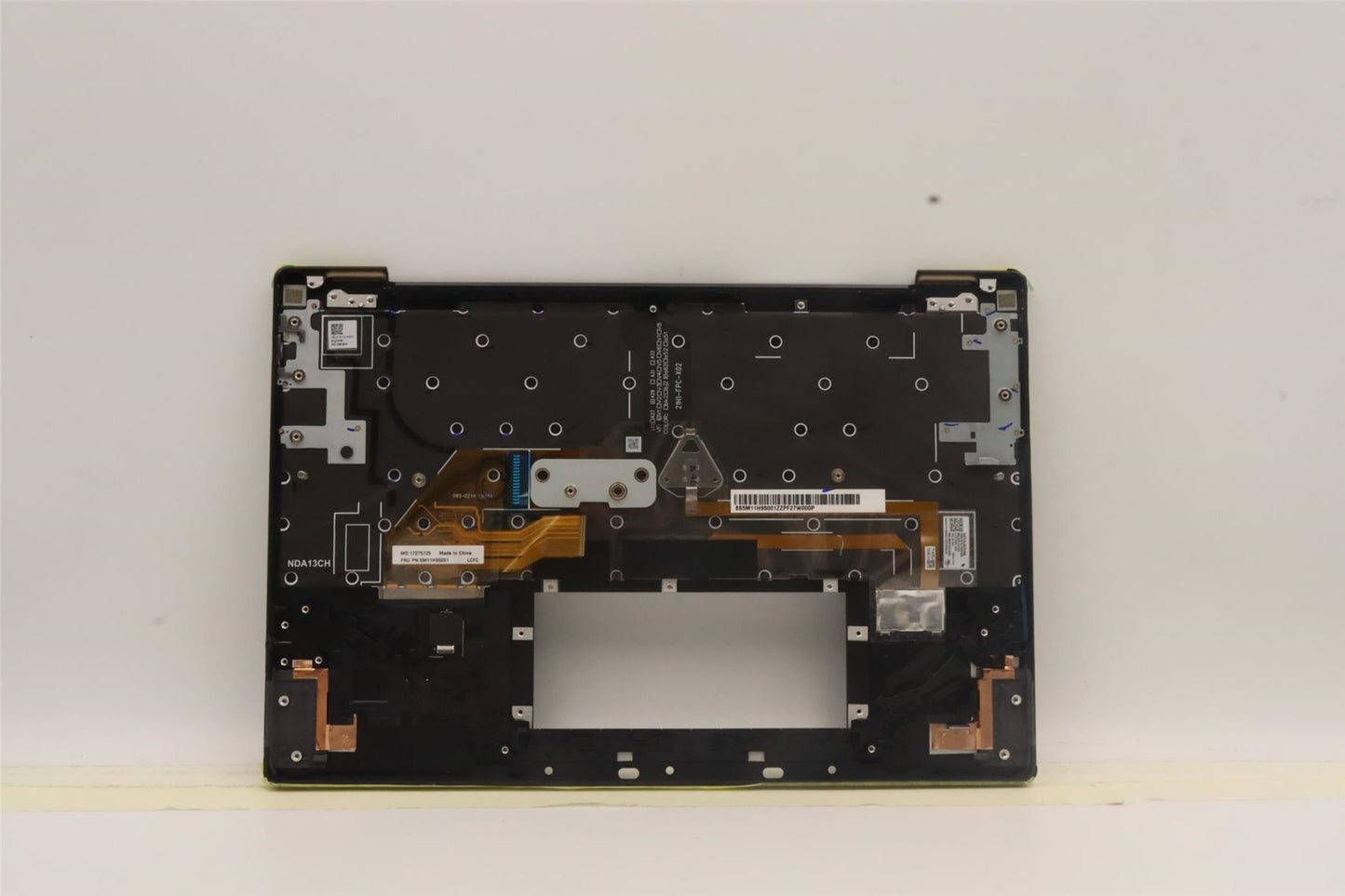 Lenovo ThinkPad Z13 Gen 1 Keyboard Palmrest Top Cover US Black 5M11H95001