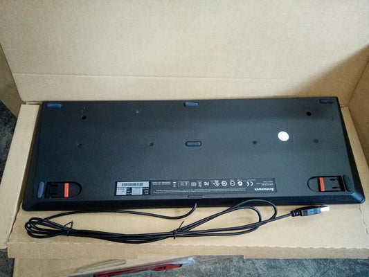Lenovo ThinkPad P300 P310 P410 P510 P710 92z USB Wired Keyboard Black 54Y9306