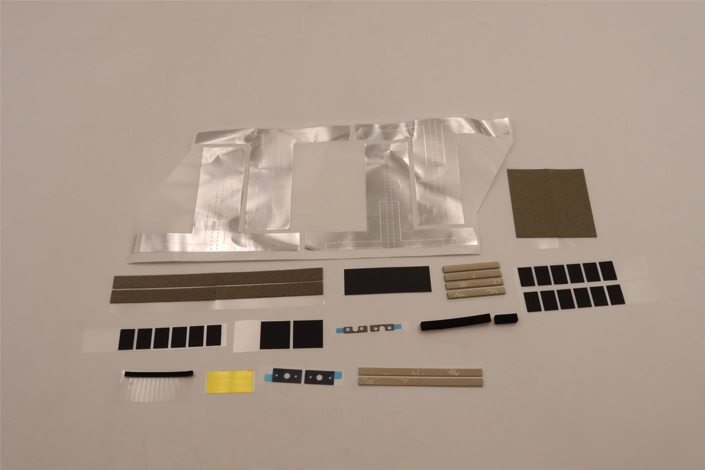 Lenovo MECHANICAL KIT,Misc Parts 5M21J12670
