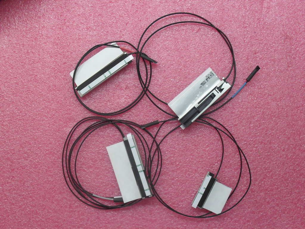 Lenovo FRU Antena A 45M2899