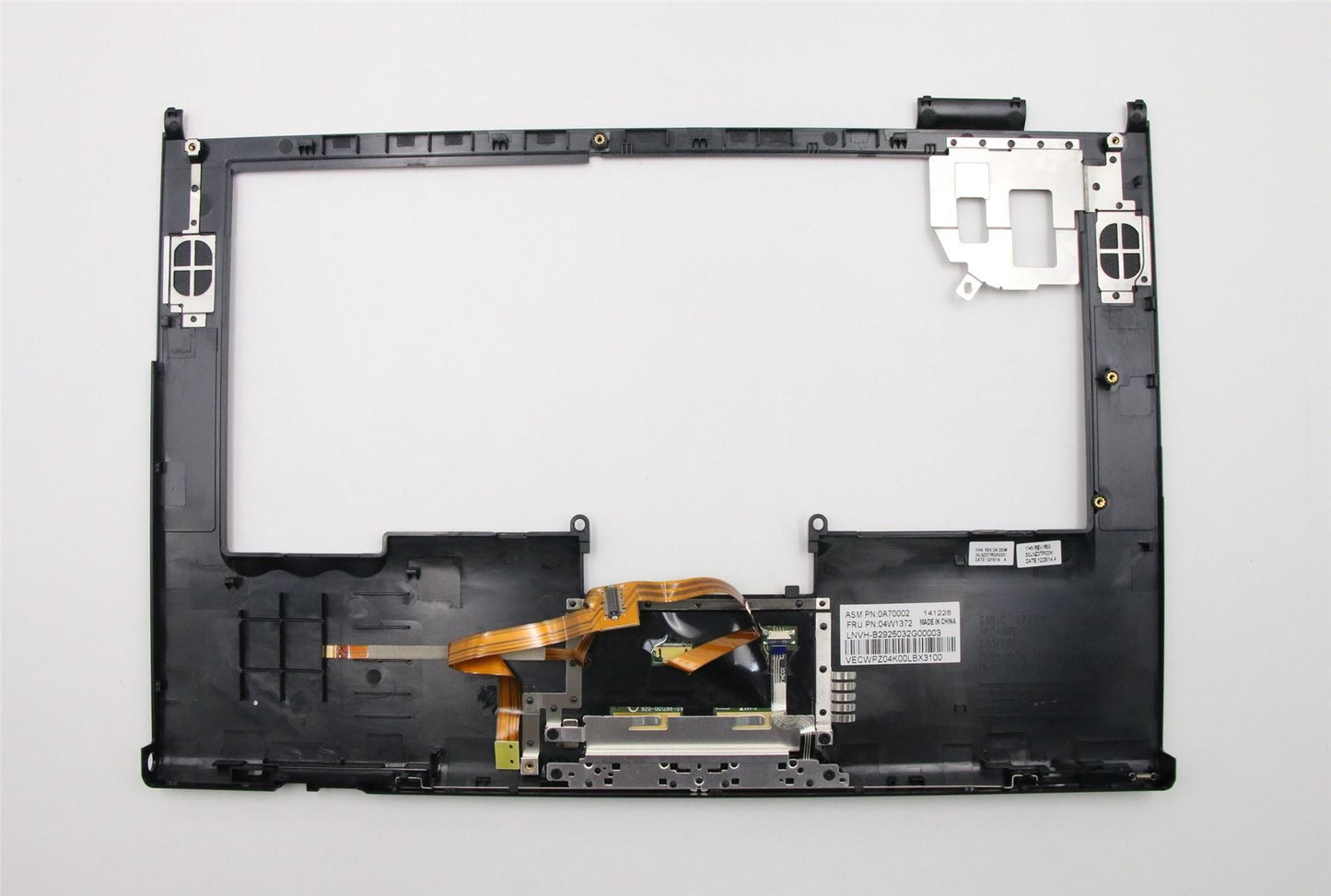 Lenovo Keyboard Bezel ASM w/o FP 04W1372